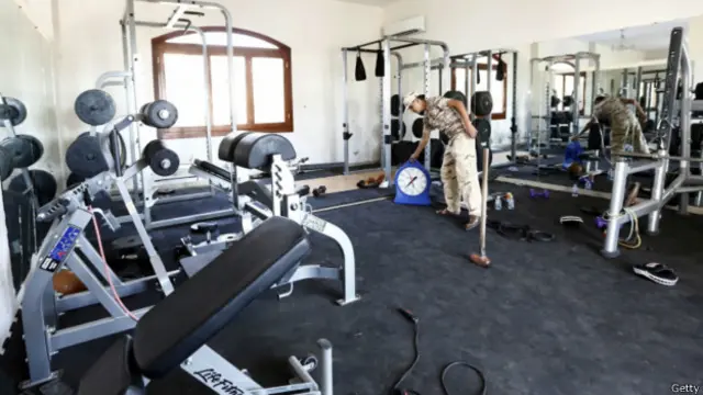 المجمع السكني للسفارة الأمريكية في طرابلس