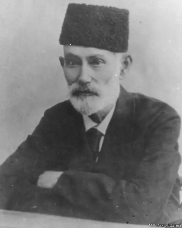 Həsən bəy Zərdəbi