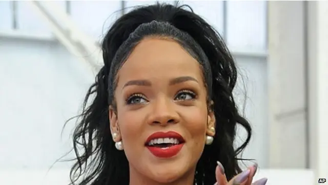 Ngôi sao nhạc pop Rihanna dường như cũng bị tin tặc tấn công