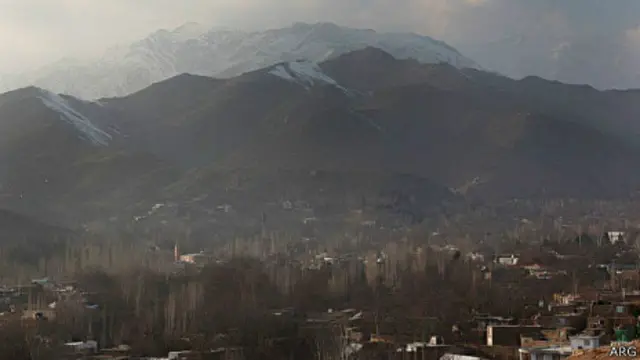 ولسوالی پغمان در شمال غرب کابل است که در آن شماری از فرماندهان قدرتمند جهادی نفوذ دارند