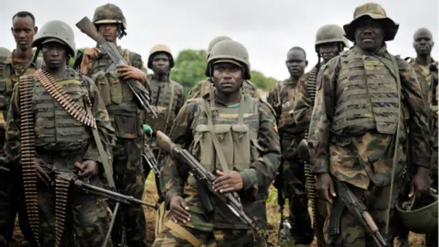 قوات الاتحاد الإفريقي والقوات الصومالية تشن هجوما حاليا لطرد الشباب من المدن الرئيسية.