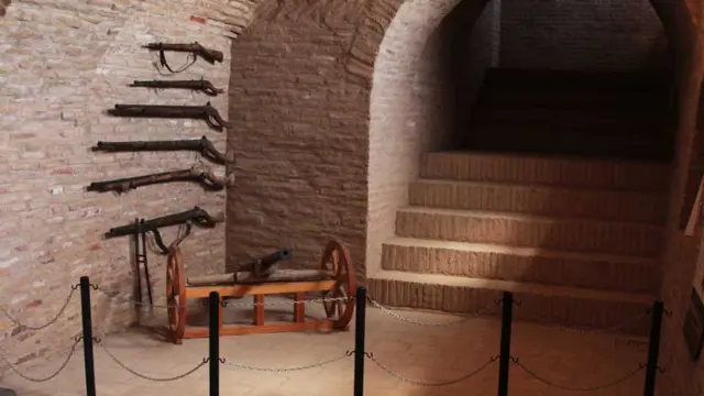 له ۱۳۸۷کال را  په دې خوا له ۱۵۰۰ نه ډیر  لرغوني اثار  د هرات موزیم ته لېږدول شوي دي. د هرات د موزیم مشر وايي، د اطلاعاتو او فرهنګ وزارت لخوا یو مسلکي ټیم  د لرغونو اثارو د لټولو او پیژندنې لپاره په هرات کې دی.