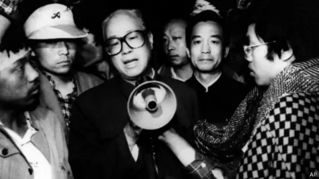 今年2月2日在赵紫阳老家河南滑县举行的“六四公祭”，纪念赵紫阳、胡耀邦和“六四”死难者，郑州十君子被捕。