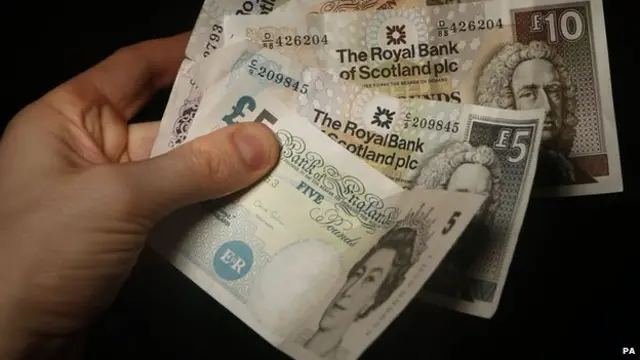 اس ساری بحث میں آزاد سکاٹ لینڈ کی کرنسی پر بحث بہت اہمیت اختیار کر گئی ہے