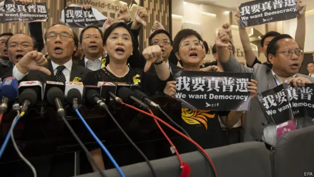 Chủ đề cải cách bầu cử đã gây căng thẳng từ vài tháng nay và dẫn tới các cuộc tuần hành, biểu tình