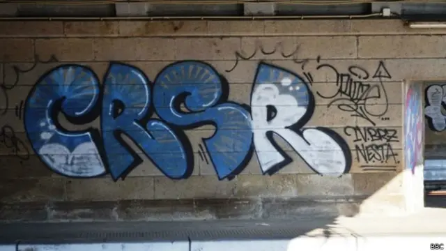 Pichação na Itália (Foto: BBC)