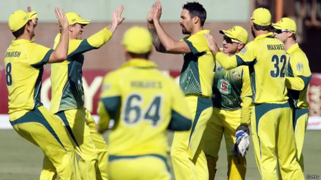 منگل کو کھیلے جانے والے اس میچ میں جنوبی افریقہ نے ٹاس جیت کر آسٹریلیا کو پہلے بیٹنگ کی دعوت دی تھی