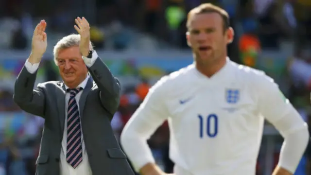 Roy Hodgson (kiri) dipercaya menjadi pelatih timnas Inggris sejak 2012 lalu.
