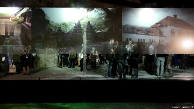 Di Paviliun Indonesia, tim kurator memaparkan 100 tahun perjalanan arsitektur Indonesia.