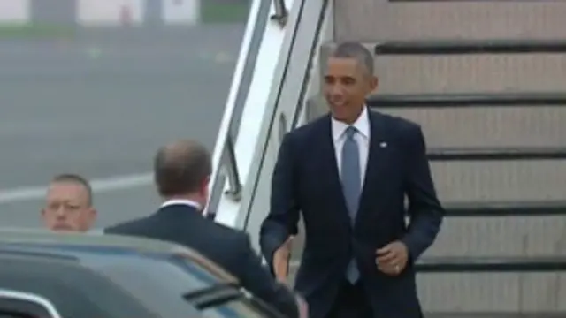 Perezida Obama yatanze ikiganiro ku rupfu rwa Sotloff ageze muri Estonia