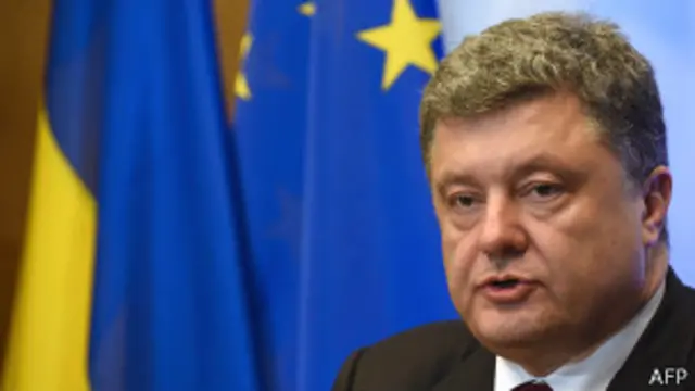 Продолжающаяся война подтачивает рейтинг президента Порошенко