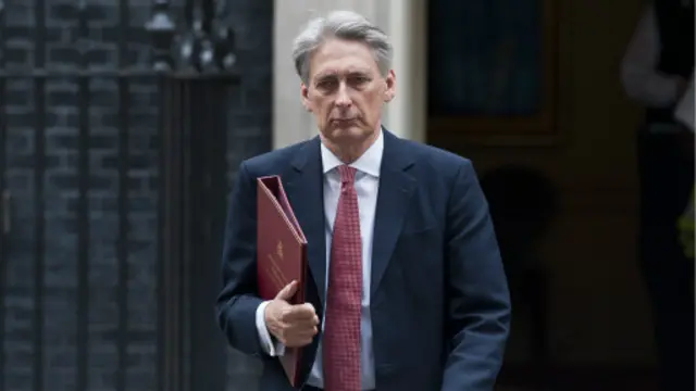 وزير الخارجية البريطاني فيليب هاموند تحدث عن محاولة فاشلة لإنقاذ الرهينة البريطاني.