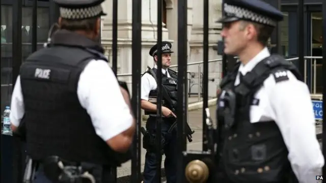 Inggris sudah meningkatkan kesiagaan menghadapi teror.