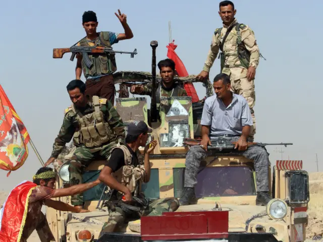 İraq hərbçiləri Əmirli şəhərini qorumağa gəlir. 