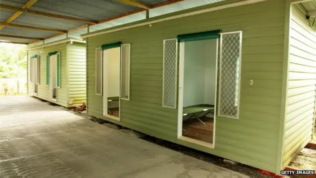 دسترسی به اردوگاه پناهجویان جزیره مانوس برای ناظران خارجی بسیار دشوار است