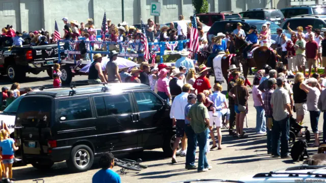 Miraç Kağanoğlu: Amerika'nın Wyoming eyaletinin Jackson Hole kasabasında gürültülü bir festival sabahı