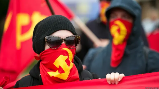 Акції на саміті в Ньюпорті