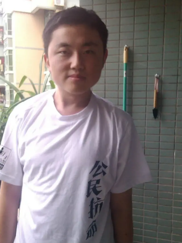 汪龙自称是独立记者、民间法律工作者 （图片来自Twitter) 