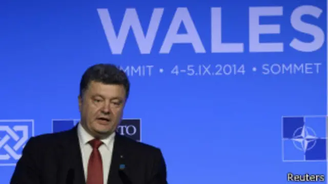 پترو پوروشنکو، رئیس جمهوری اوکراین از حمایت ناتو از کشورش تقدیر کرد