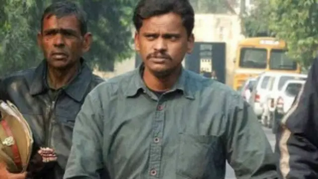 कोली की माँ का कहना है कि फांसी से बाक़ी दोषियों को सजा नहीं मिल पाएगी.