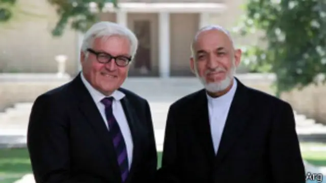 د جرمني د بهرنیو چارو وزیر فرانک والتر شتاین مایر د ملي یووالي حکومت د ملاتړ د هڅو لپاره کابل ته تللی