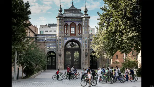 تور تهرانگردی 1500 دوچرخه سوار تهرانی در محدوده منطقه 12 ویژه آقایان