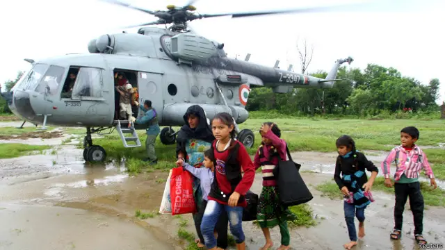 जम्मू-कश्मीर में वायुसेना अभियान