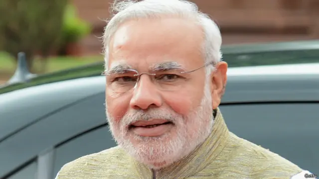 नरेंद्र मोदी