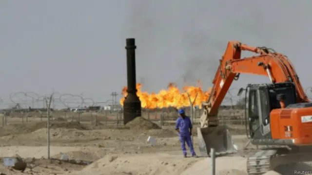 ينتج حقل الرميلة نصف إجمالي إنتاج العراق البالغ نحو 3.2 مليون برميل يوميا