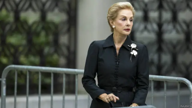 Perancang busana Carolina Herrera turut menghadiri pemakaman Joan Rivers