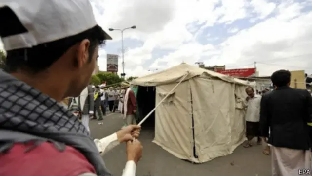 حوثی ها در اطراف صنعا اردوگاه های اعتراضی برپا کرده اند