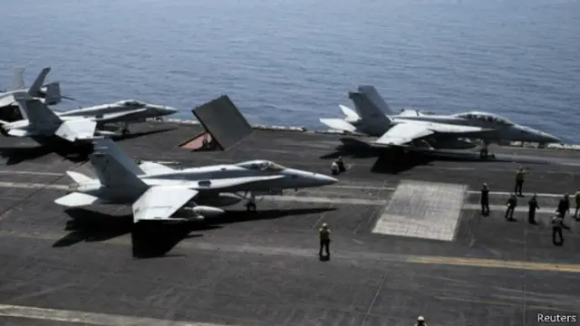 وسعت القوات الأمريكية مؤخرا عملياتها الجوية لتشمل مواقع يسيطر عليها تنظيم الدولة الإسلامية في الأنبار