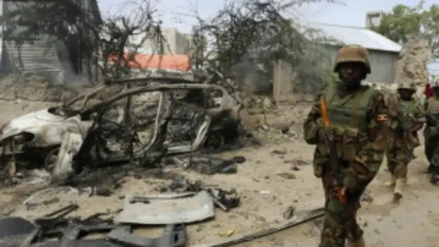 पिछले दो दशक से जारी जातीय हिंसा में सोमालिया की अर्थव्यवस्था चौपट हो चुकी है.