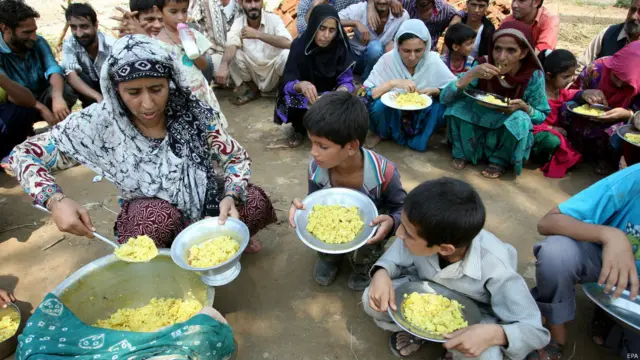 जम्मू कश्मीर, बाढ़ पीड़ित 