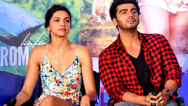 अर्जुन कपूर, दीपिका पादुकोण