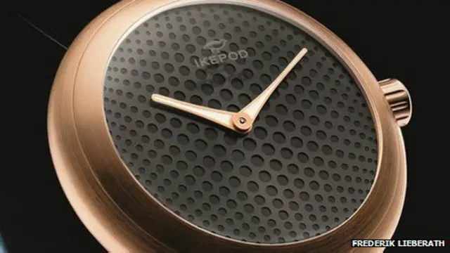 Marc Newson tasarımı saat