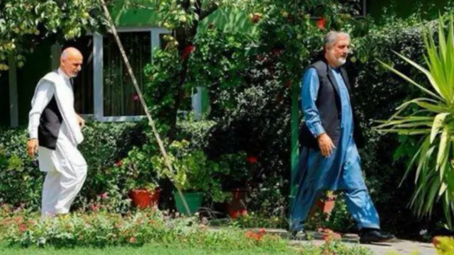 عبداللہ عبداللہ اور اشرف غنی شراکتِ اقتدار کے ایک معاہدے پر پہنچنے کی کوشش کر رہے تھے