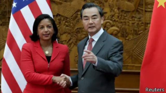 ကန် အမျိုးသား လုံခြုံရေး အကြံပေး ဆူဆန် ရိုက်စ် တရုတ် နိုင်ငံခြားရေး ဝန်ကြီးနဲ့ တွေ့စဉ်။