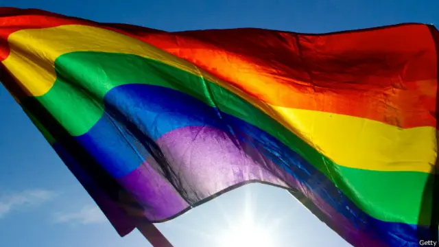 انسان ہی کیا ، لگ بھگ پندرہ سو چرند و پرند میں بھی ہم جنس رجحانات کی سائنسی علامات ریکارڈ ہو چکی ہیں