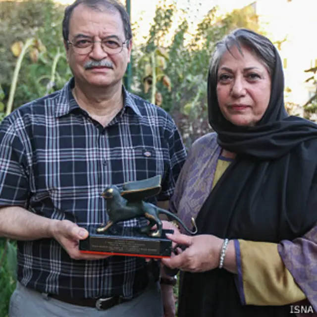 رخشان بنی اعتماد و فرید مصطفوی نویسندگان فیلمنامه قصهها