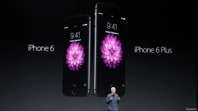 Các phiên bản iPhone mới có màn hình lớn hơn và mỏng hơn iPhone cũ