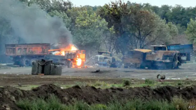 الرئيس الأوكراني يقول إن الهدنة يصعب الحفاظ عليها بسبب ما سماه باستفزازات الإرهابيين.