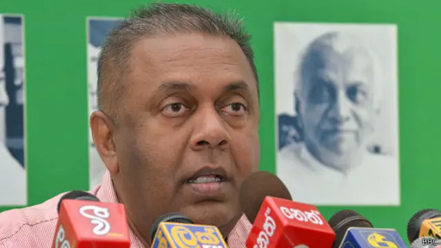 'එතකොට මේ කොටි තහනම ඉවත් කිරීමේ වාසිය ලැබෙන්නේ කේපී ට. එතකොට අද කේපී කියන්නේ රාජපක්ෂ රෙජීමයේ ඔඩොක්කුවේ ඉන්න සුරතලෙක්'