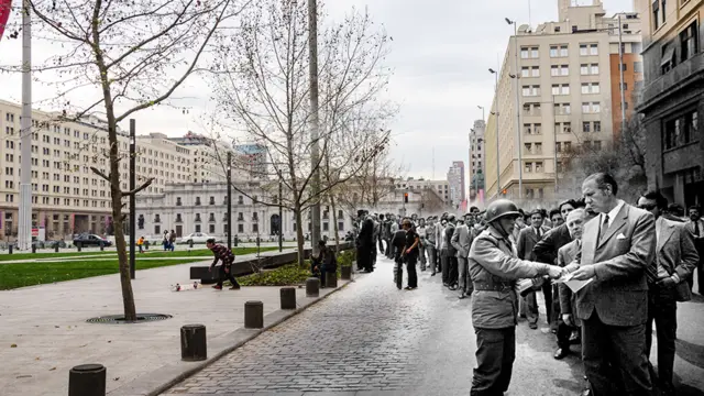 Imagens revelam contraste do momento atual com drama e violência vividoscodigo promocional pixbet11codigo promocional pixbetsetembrocodigo promocional pixbet1973.