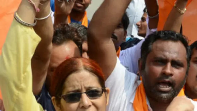 ہندو عورتوں کو مسلمان بنانے والوں کو مالی فوائد مہیا کیے جاتے ہیں 