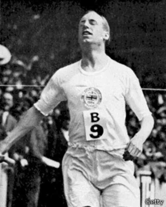 Eric Liddell no sólo fue un buen corredor, también representó a Escocia en rugby.