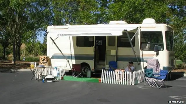 Трейлер, у якому працівник Google прожив майже рік