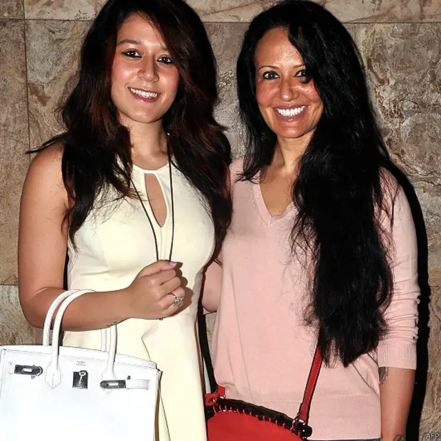 कृष्णा श्रॉफ़ और आएशा श्रॉफ़