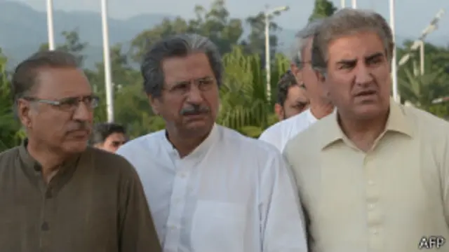 شفقت محمود نے اس حکومتی تجویز سے اتفاق نہیں کیا کہ تمام 272 حلقوں کی تحقیق کی جائے: عرفان صدیقی