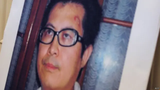 郭飞雄照片被放在美国国会众议院外交委员会一场会议上（29/10/2013）